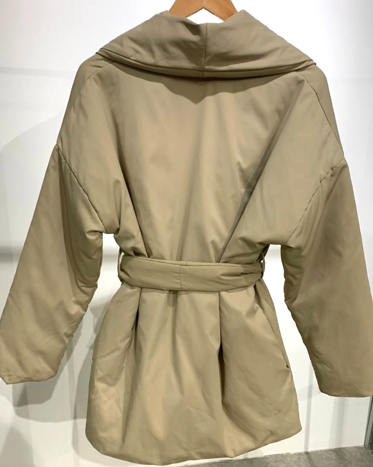 205 | Куртка с поясом Mark Ava бежевая | Уцененный товар